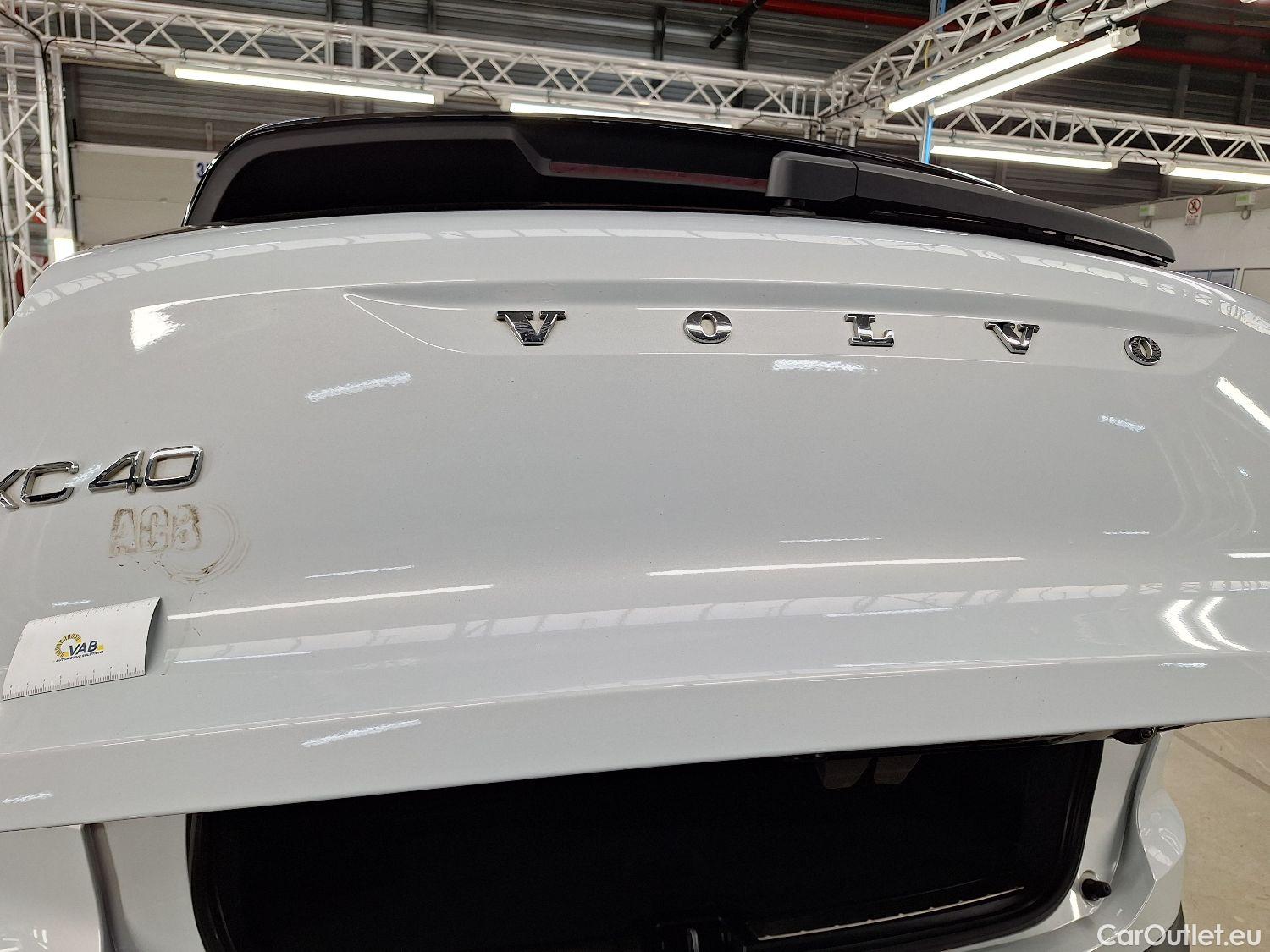  Volvo  XC 40 Volvo, XC40 '17, Volvo XC40 T3 Geartronic R-Design 5d #3
