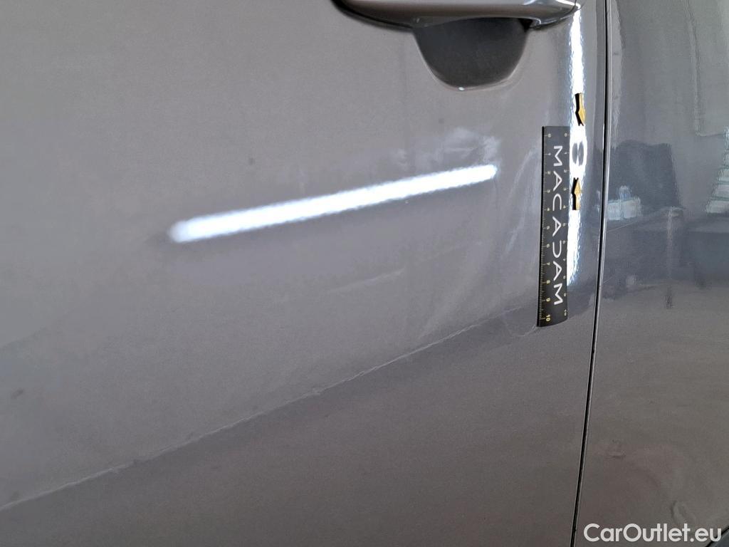  Peugeot  2008  Active Pack 1.2 PureTech 130CV BVA8 E6d #11