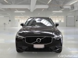  Volvo  XC60 VOLVO  / 2017 / 5P / SUV B4 AWD GEARTR. MOMENTUM #6