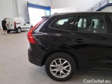  Volvo  XC60 VOLVO  / 2017 / 5P / SUV B4 AWD GEARTR. MOMENTUM #91