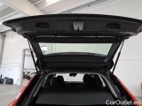  Volvo  XC60 VOLVO  / 2017 / 5P / SUV B4 AWD GEARTR. MOMENTUM #200