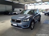  Volvo  XC 40 VOLVO XC40 / 2017 / 5P / SUV T3 AUTOMATICO MOMENTUM PRO 