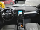  Volvo  XC 40 VOLVO XC40 / 2017 / 5P / SUV T3 AUTOMATICO MOMENTUM PRO #3