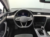  Volkswagen  Passat Volkswagen  Variant 2.0 TDI SCR 110kW Elegance Business 5d #8