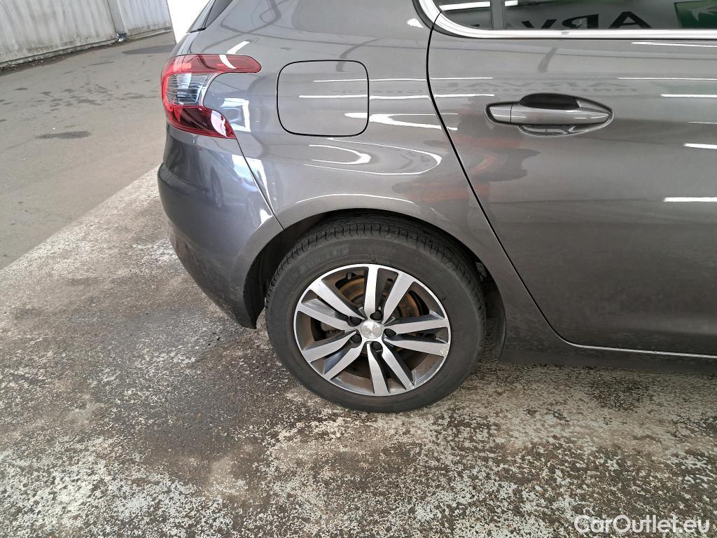  Peugeot  308  Allure 1.2 PureTech 130CV BVA8 E6d #4