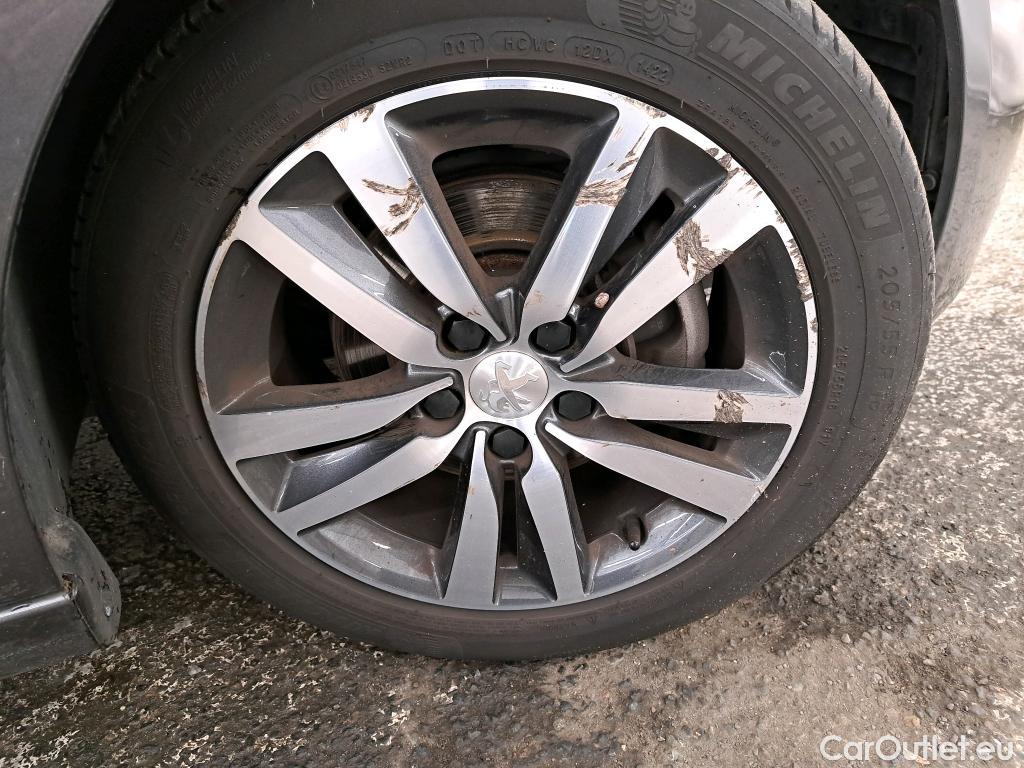  Peugeot  308  Allure 1.2 PureTech 130CV BVA8 E6d #10