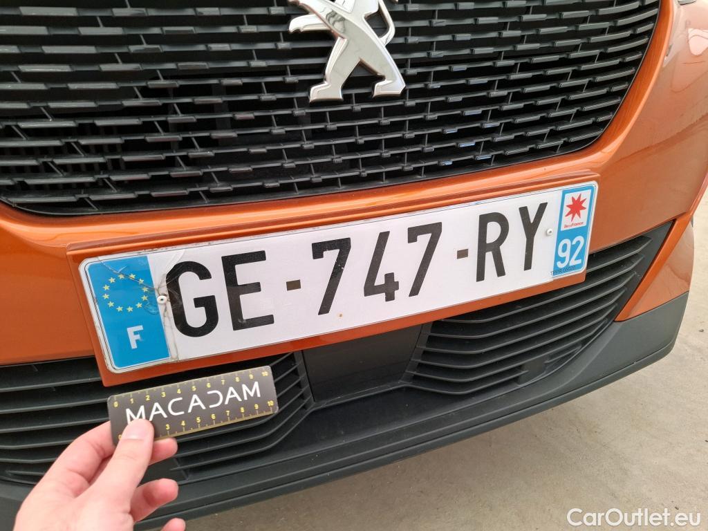  Peugeot  2008  Active Pack 1.2 PureTech 130CV BVA8 E6d #14