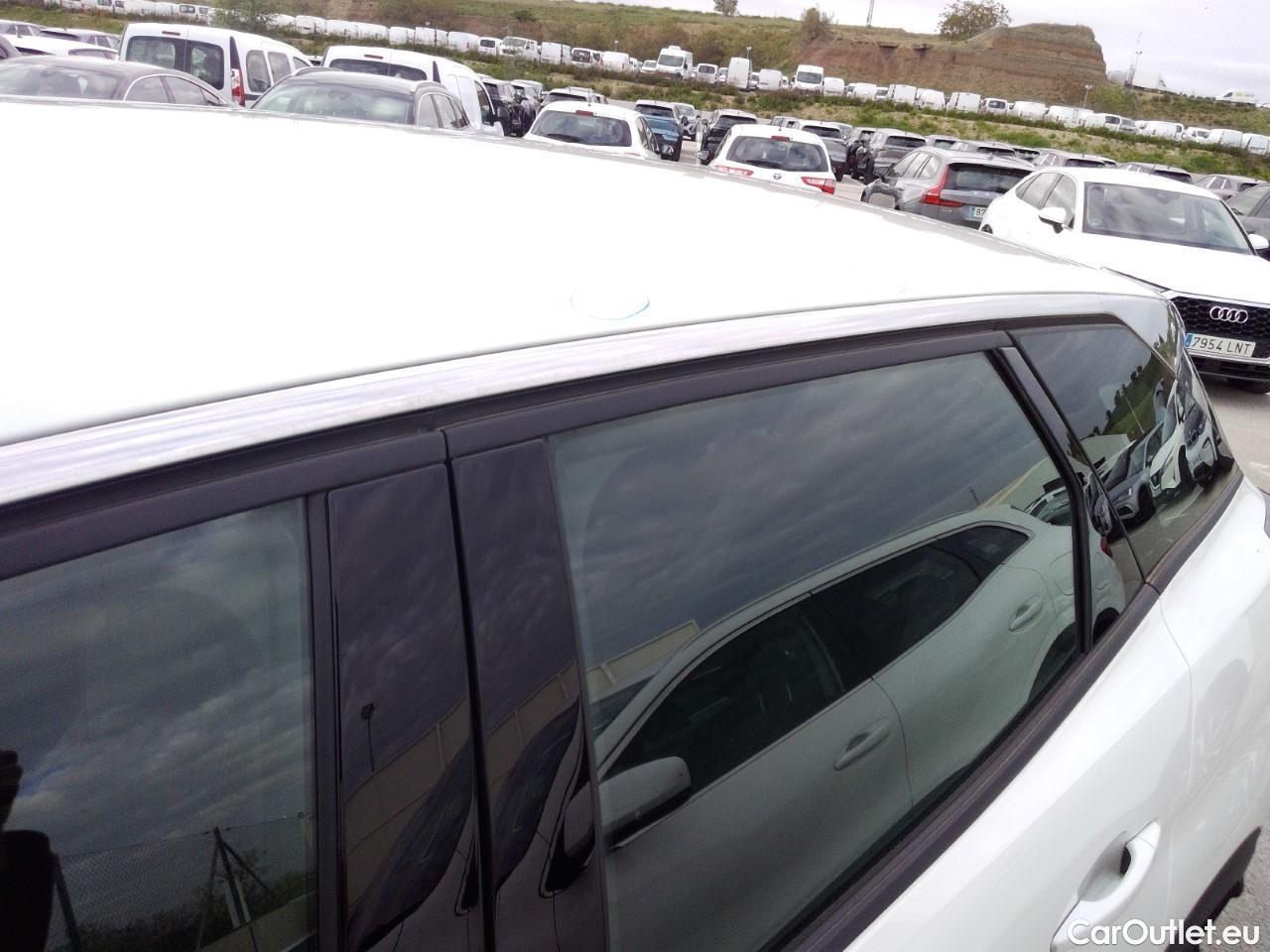  Peugeot  3008  Active Pack 1.5 HDi 130CV MT6 E6d #15