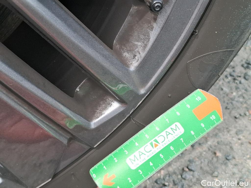  Peugeot  308 PEUGEOT  / 2021 / 5P / Berline PureTech 130 S&S EAT8 ACTIVE PACK #18