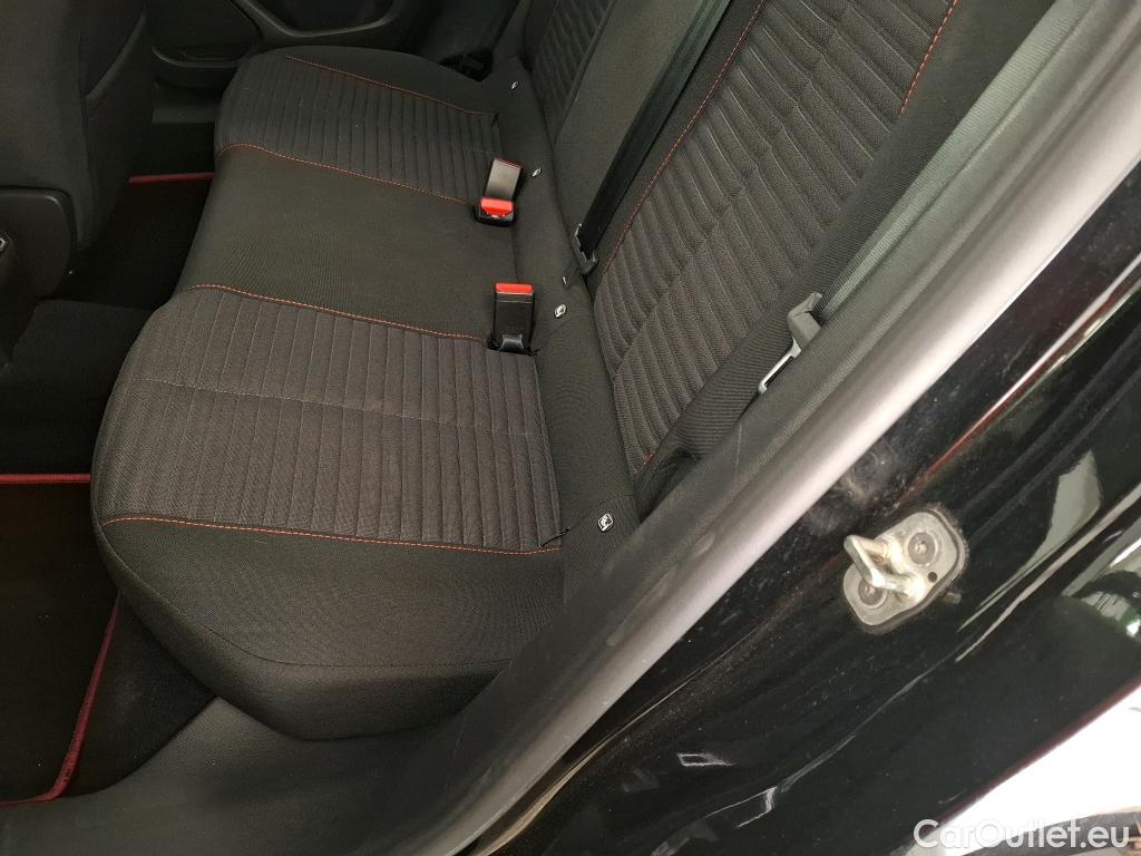  Peugeot  2008  Active Pack 1.2 PureTech 130CV BVA8 E6d #17