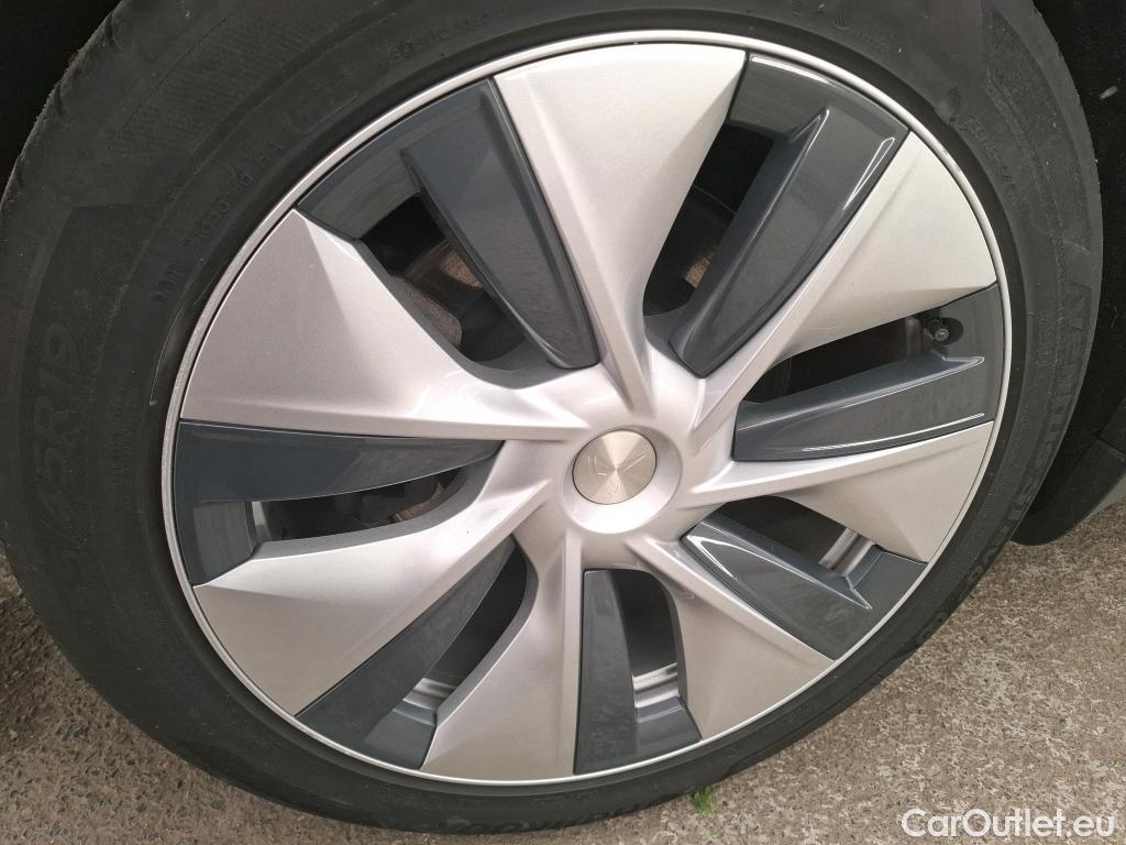  Tesla  Model Y TESLA  / 2021 / 5P / SUV RWD #13