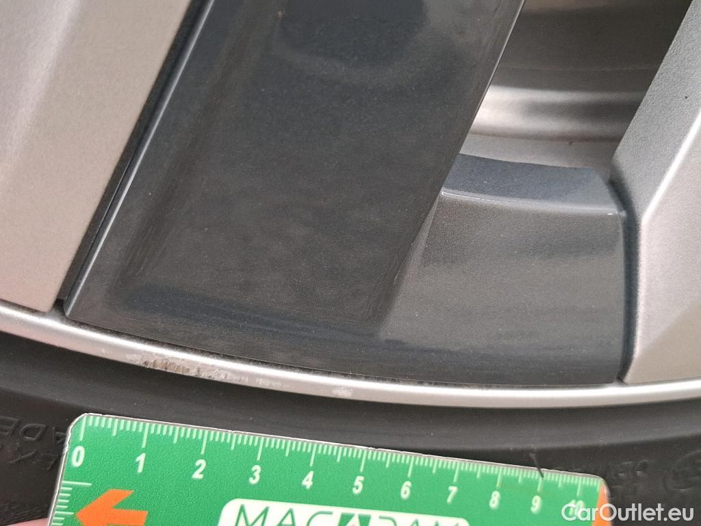  Tesla  Model Y TESLA  / 2021 / 5P / SUV RWD #15