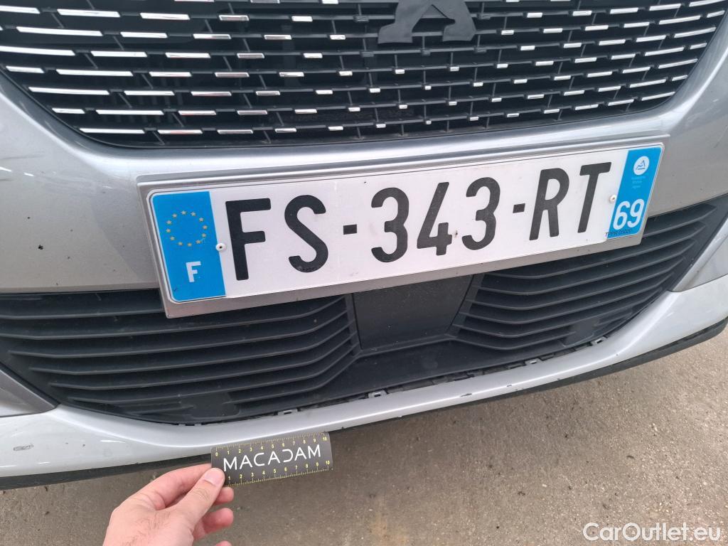  Peugeot  2008  Allure 1.2 PureTech 130CV BVA8 E6d #39