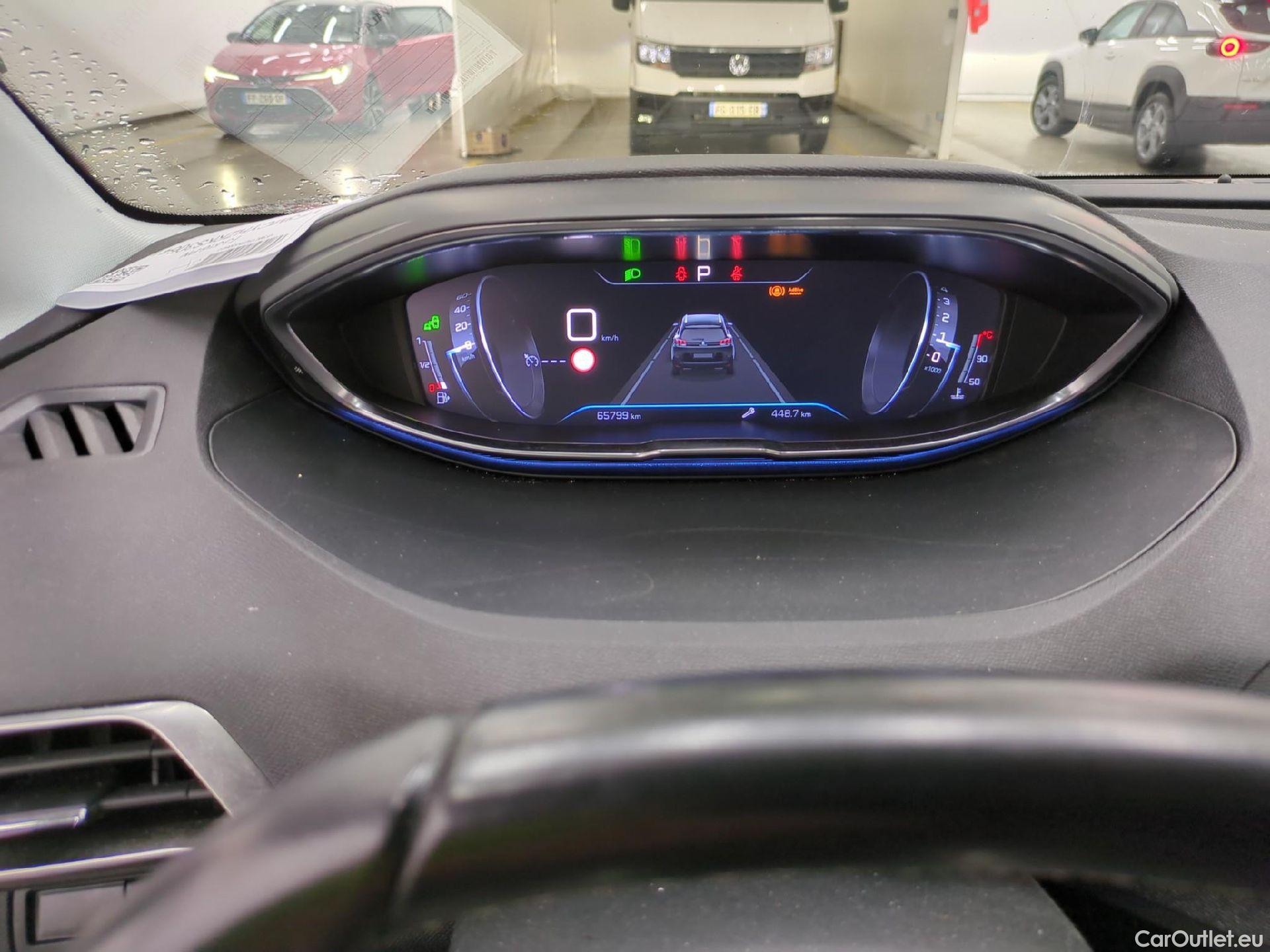  Peugeot  5008  Allure Business 1.5 HDi 130CV BVA8 7 Sieges E6dT #1