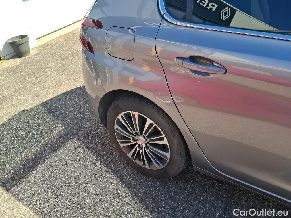  Peugeot  308  Allure Business 1.5 HDi 130CV BVM6 E6d #26