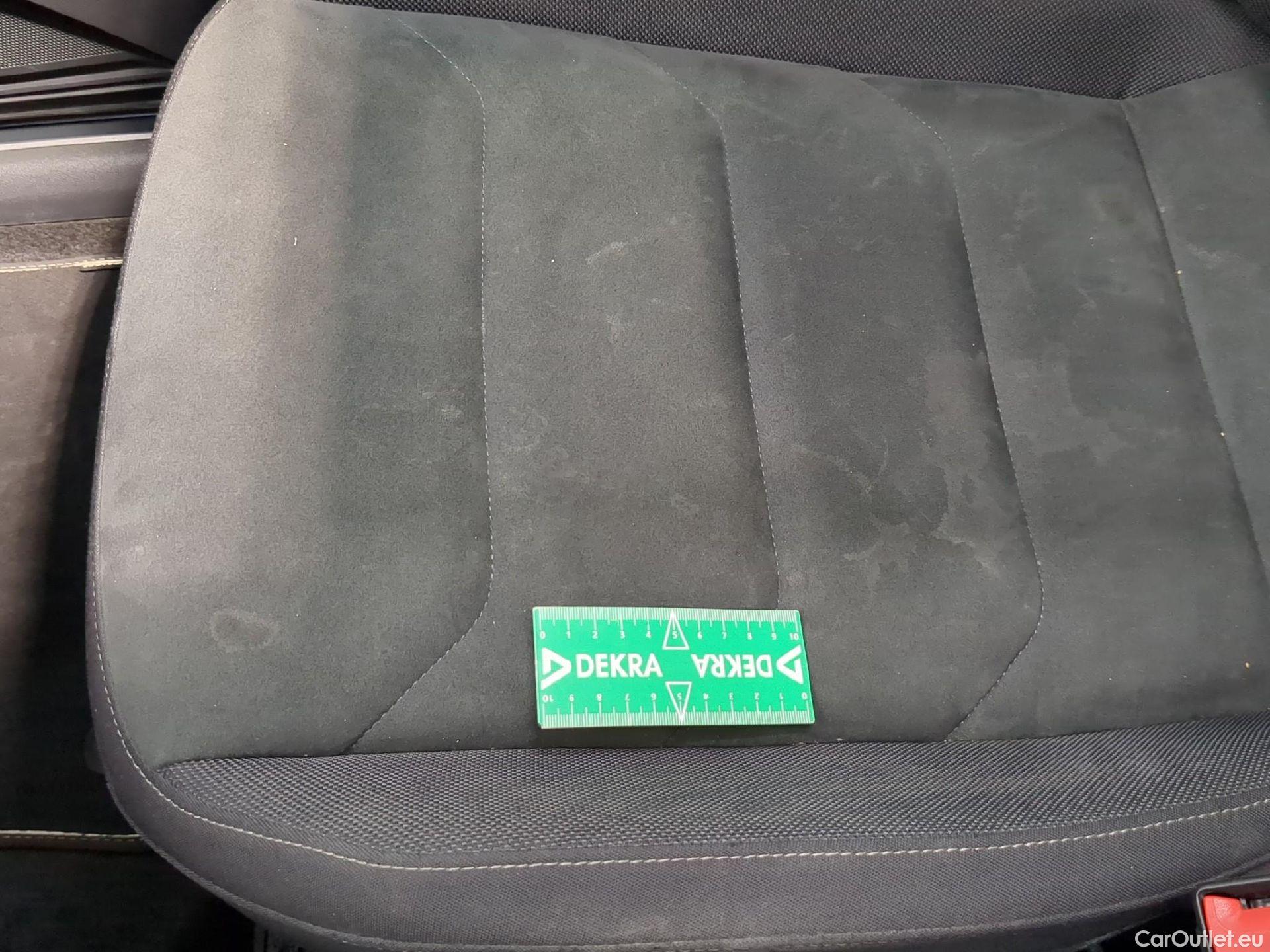  Volkswagen  Tiguan VOLKSWAGEN  5p SUV 2.0 TDI 150 DSG7 Carat #1