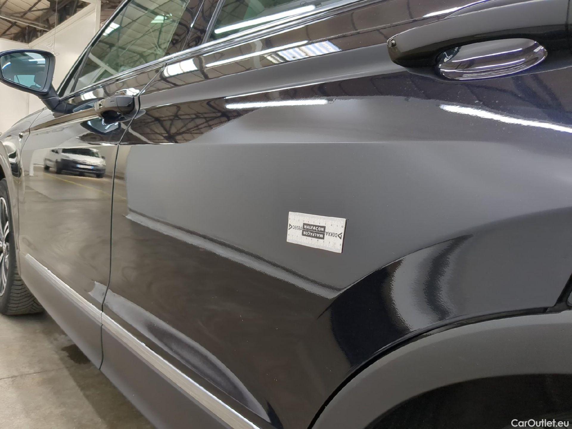  Volkswagen  Tiguan VOLKSWAGEN  5p SUV 2.0 TDI 150 DSG7 Carat #36