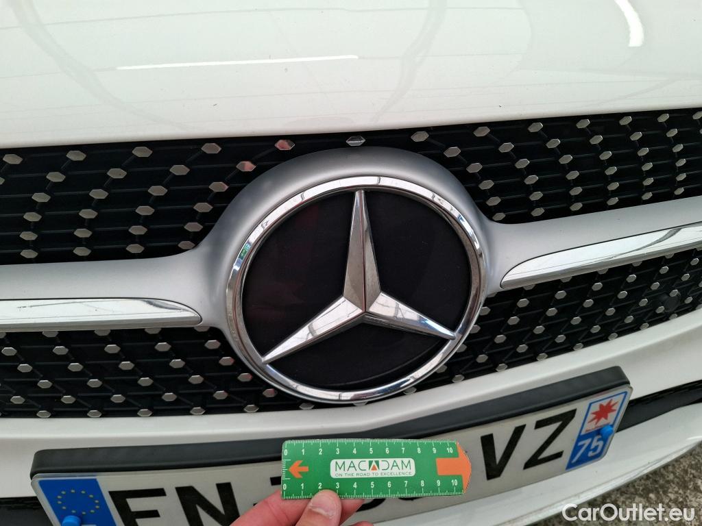  Mercedes  A-Klasse MERCEDES-BENZ Classe A Compact / 2018 / 5P / Berline A 200 AMG Line 7G-DCT #19