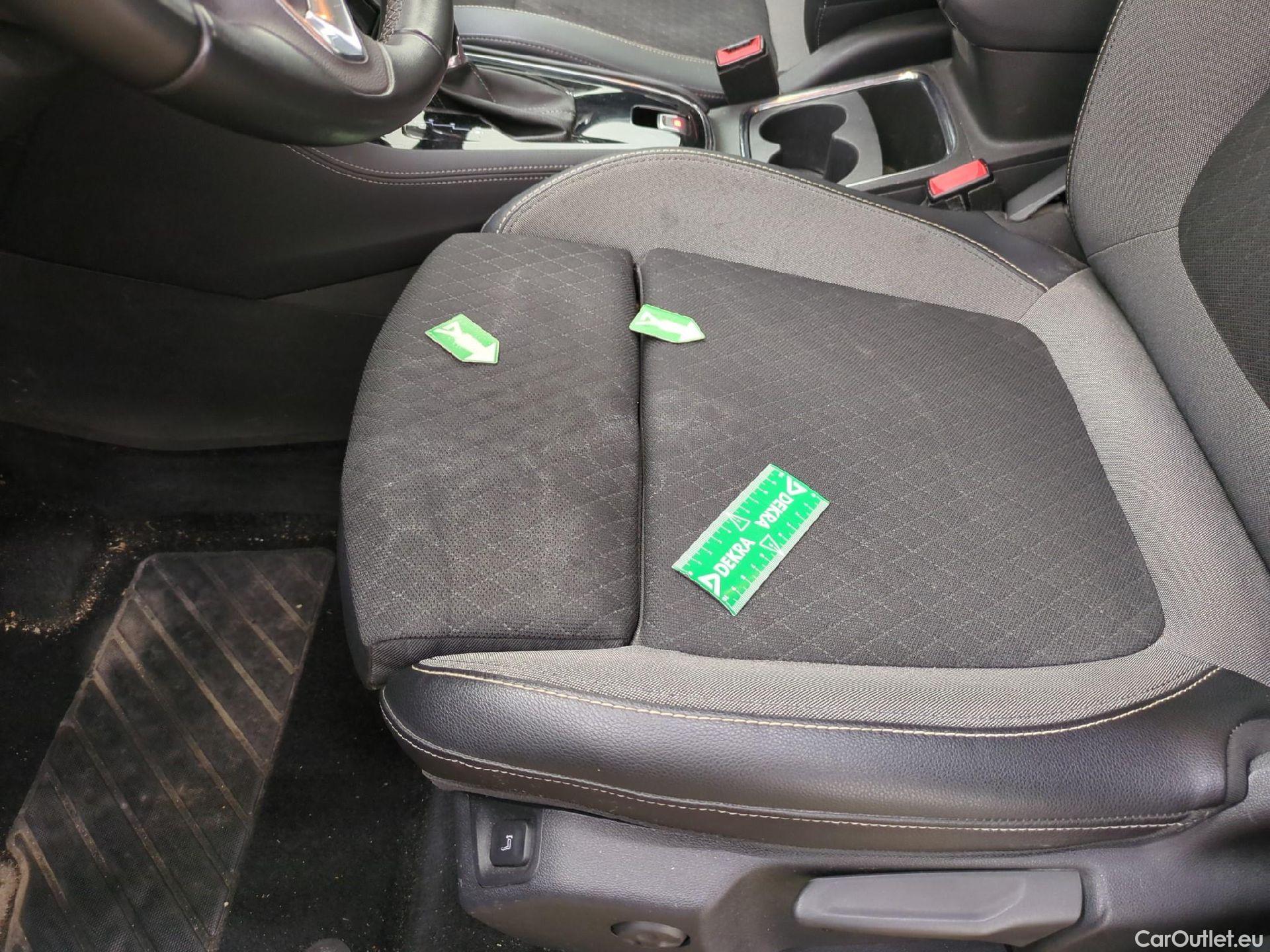 Opel   Grandland X Grandland X Elegance Business 1.5 130CV BVA8 E6d #5