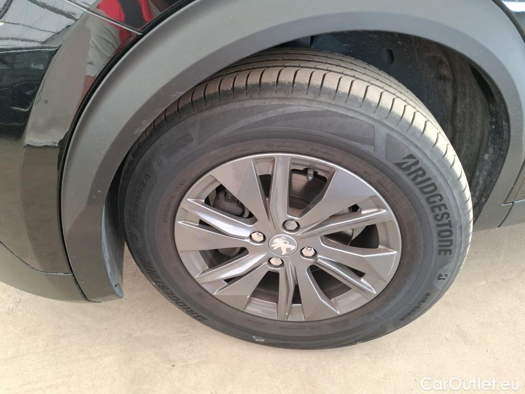  Peugeot  2008  Active Pack 1.2 PureTech 130CV BVA8 E6d #13