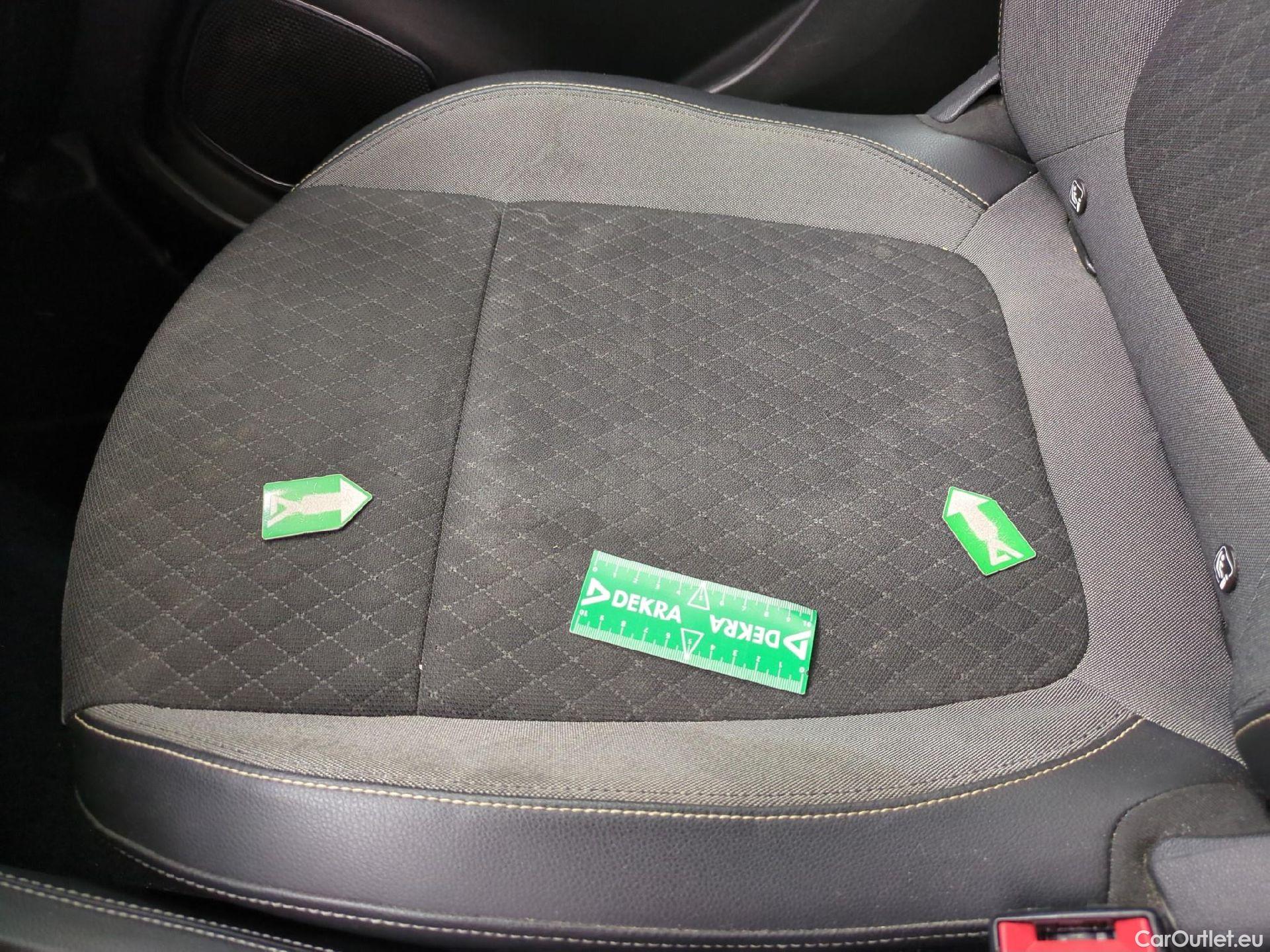  Opel   Grandland X Grandland X Elegance Business 1.5 130CV BVA8 E6d #2