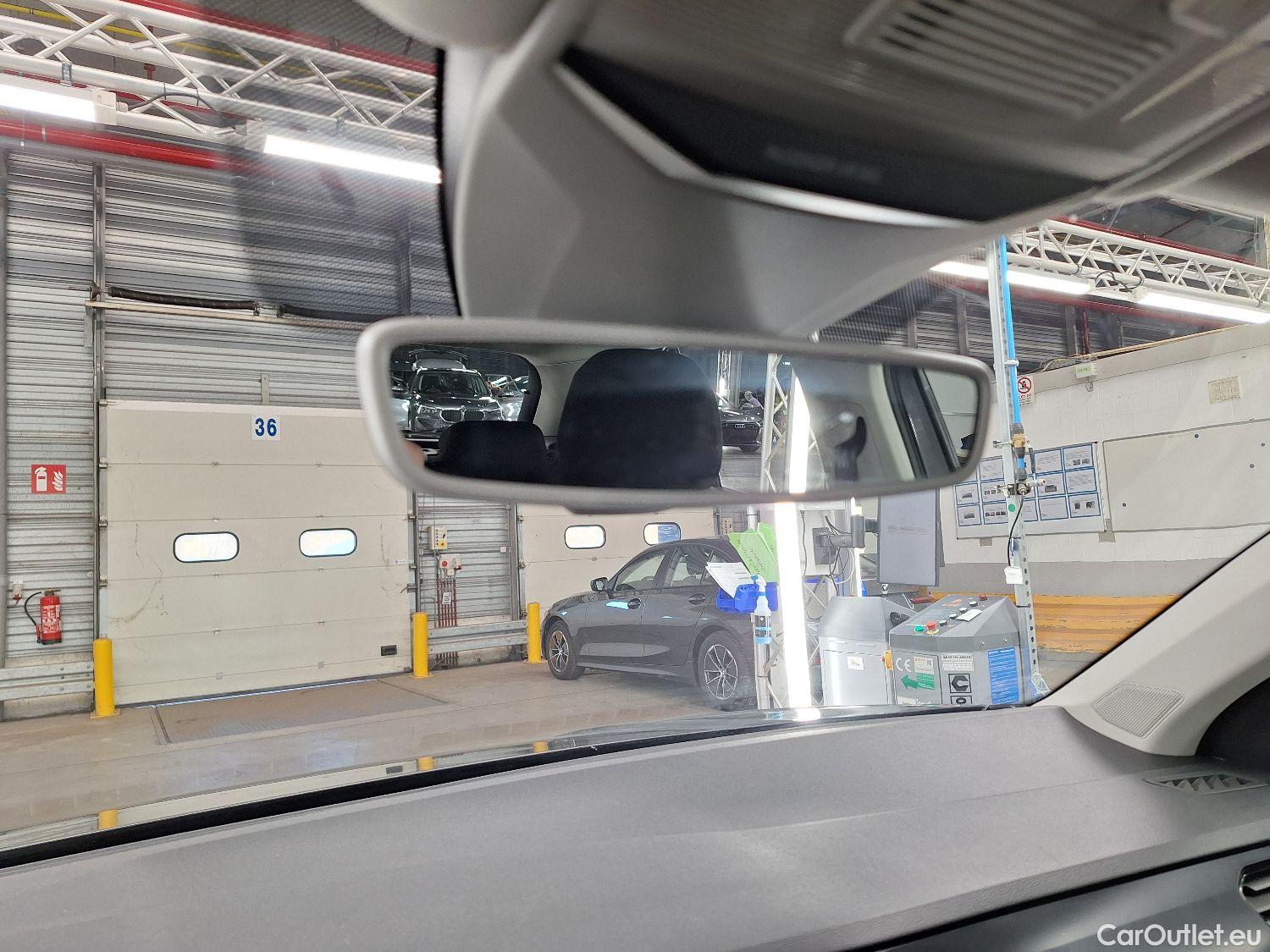  Volkswagen  T-ROC VW,  '17, Volkswagen  1.0 TSI 5d #35