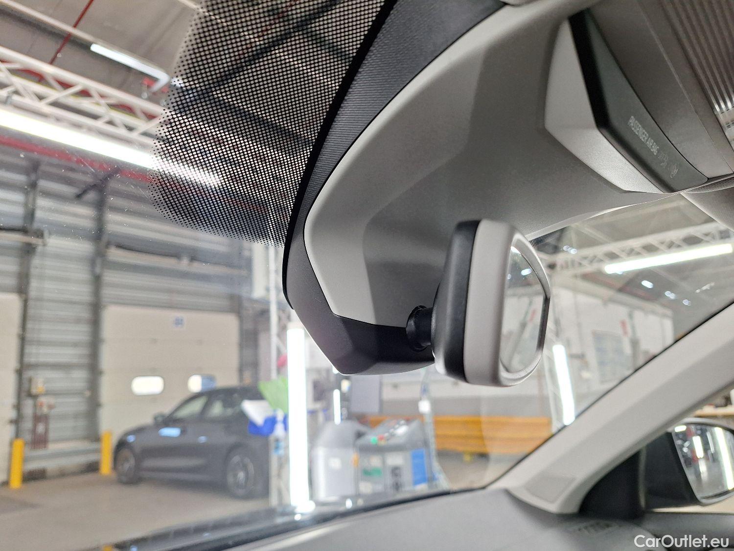  Volkswagen  T-ROC VW,  '17, Volkswagen  1.0 TSI 5d #36
