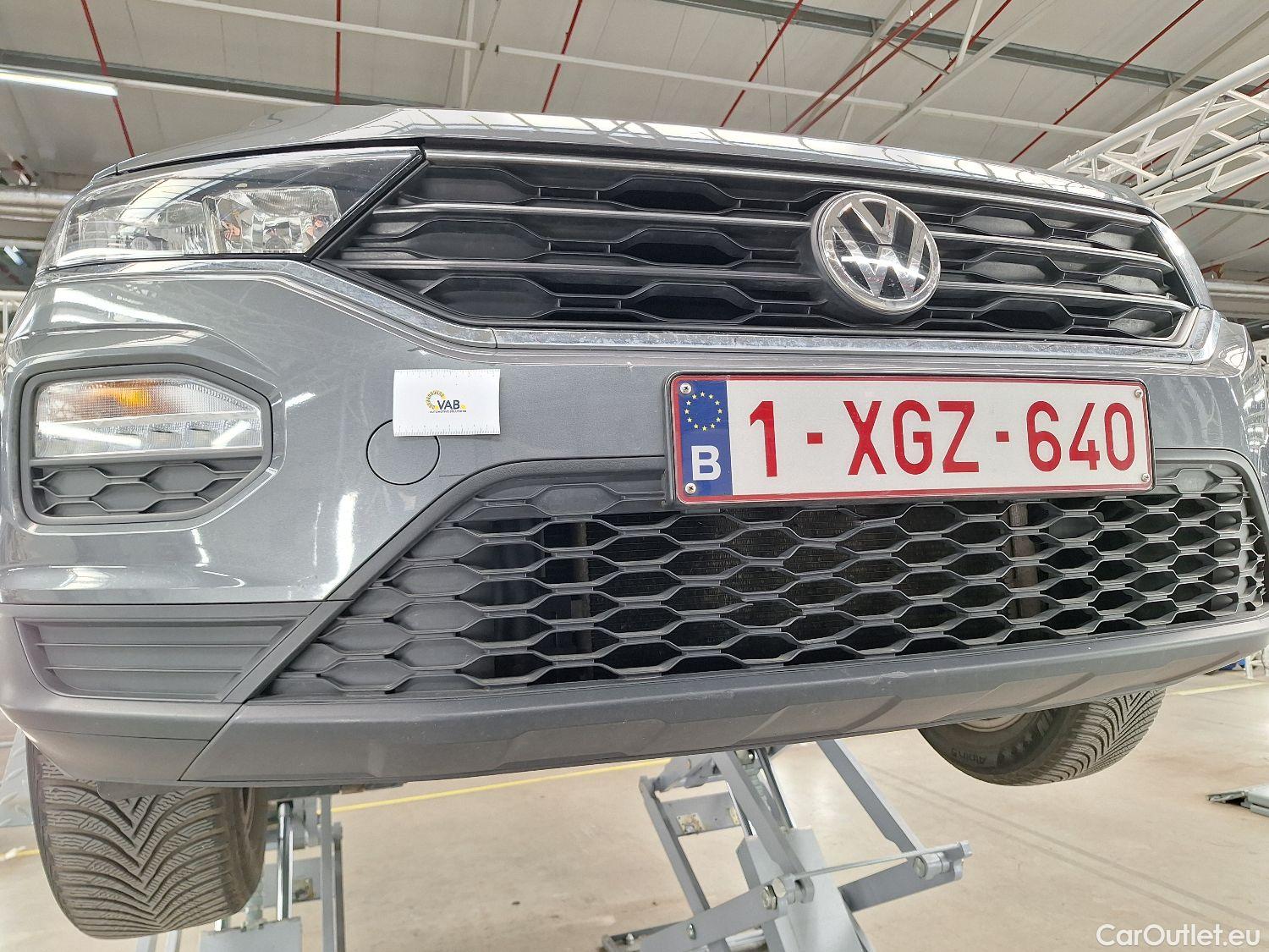  Volkswagen  T-ROC VW,  '17, Volkswagen  1.0 TSI 5d #1