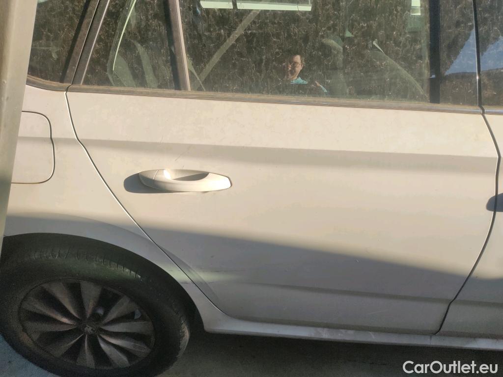  Skoda  KAMIQ SKODA  1.0 TSI 81kW (110CV) DSG Ambition #13
