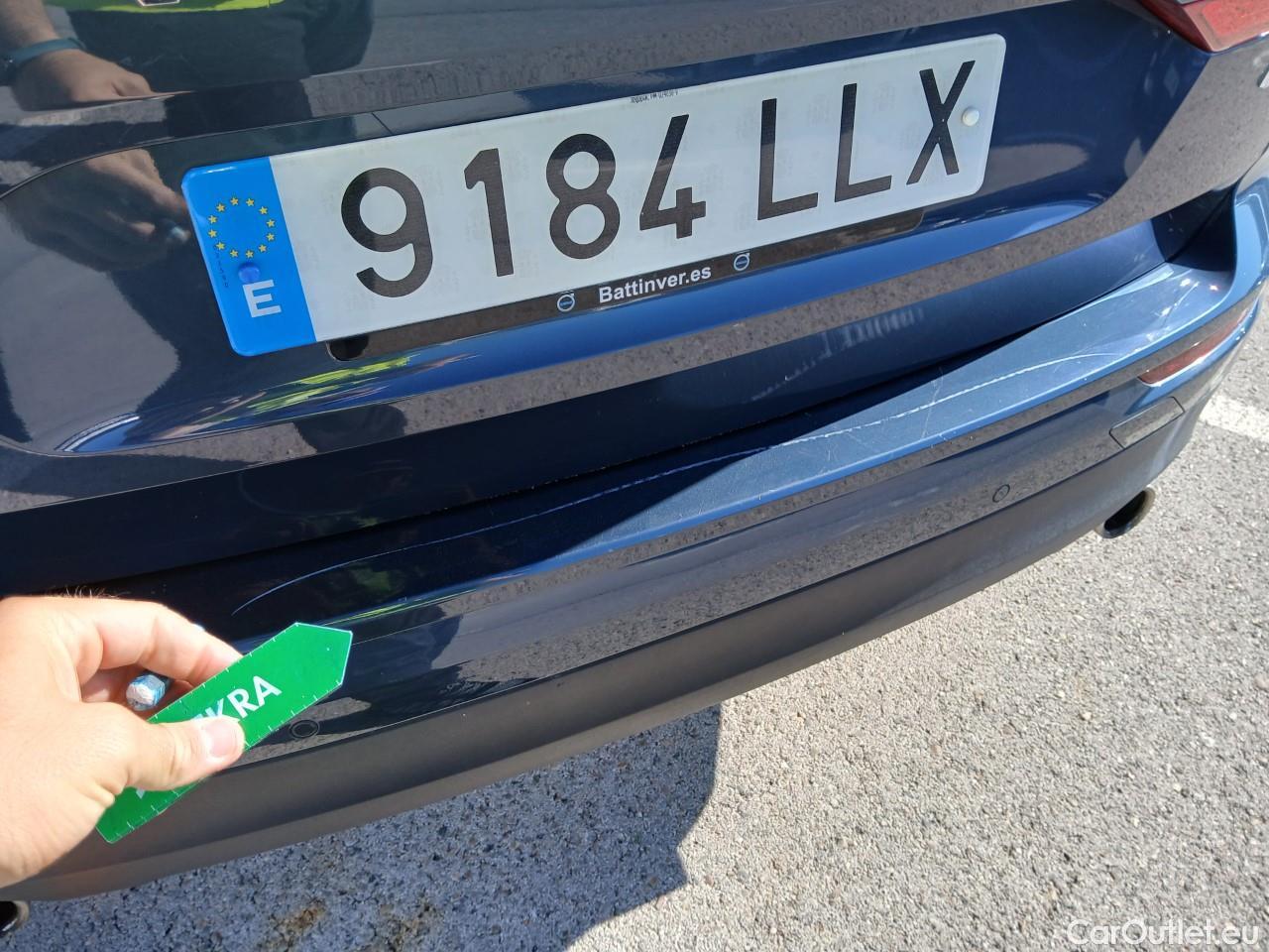  Volvo  XC60 VOLVO  / 2017 / 5P / todoterreno 2.0 D3 Momentum Pro #37