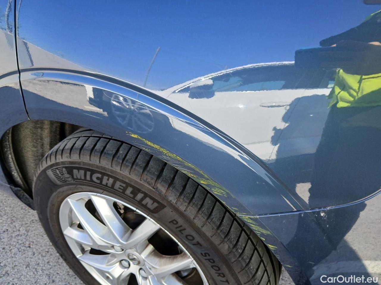  Volvo  XC60 VOLVO  / 2017 / 5P / todoterreno 2.0 D3 Momentum Pro #33