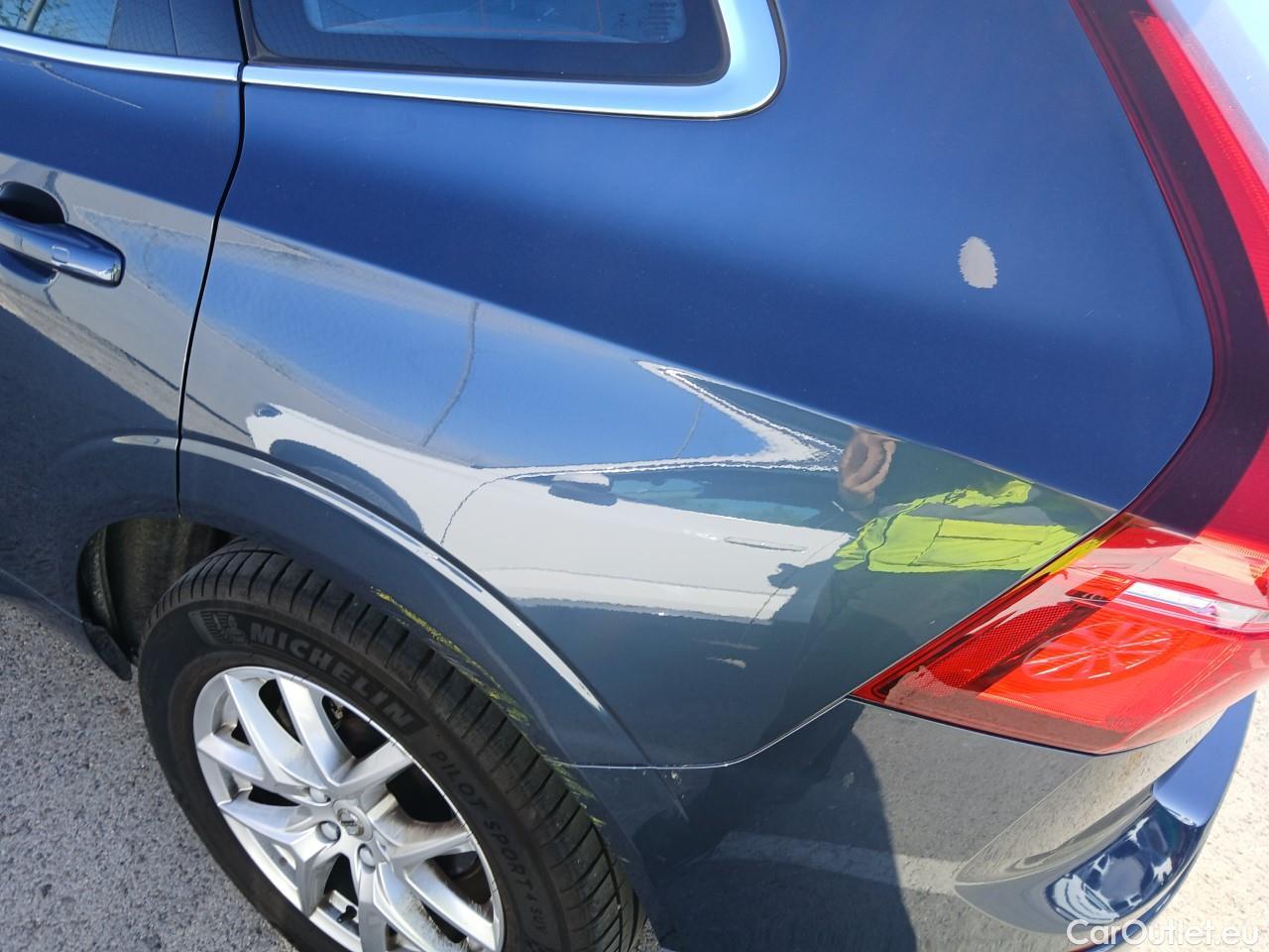  Volvo  XC60 VOLVO  / 2017 / 5P / todoterreno 2.0 D3 Momentum Pro #32