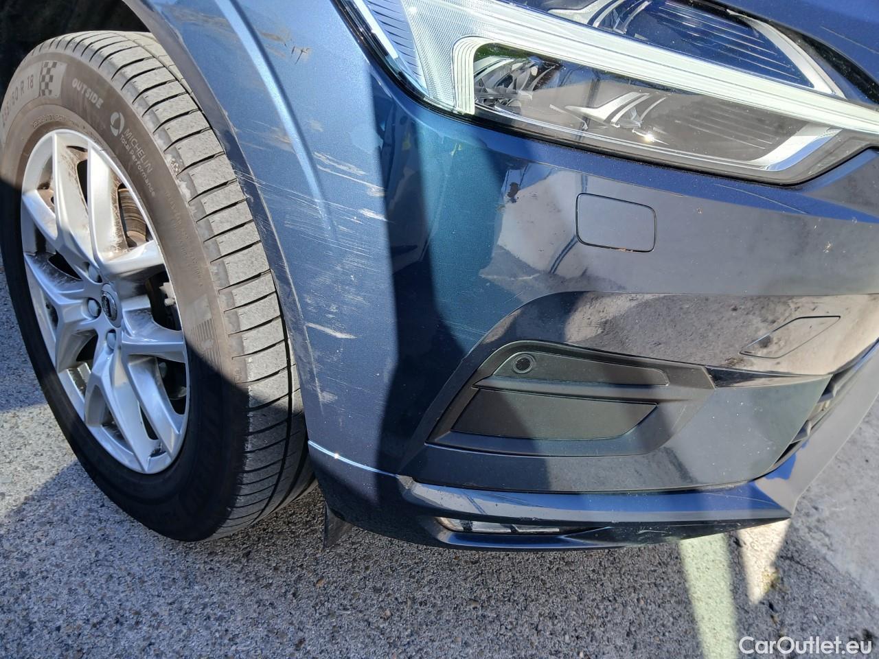  Volvo  XC60 VOLVO  / 2017 / 5P / todoterreno 2.0 D3 Momentum Pro #10