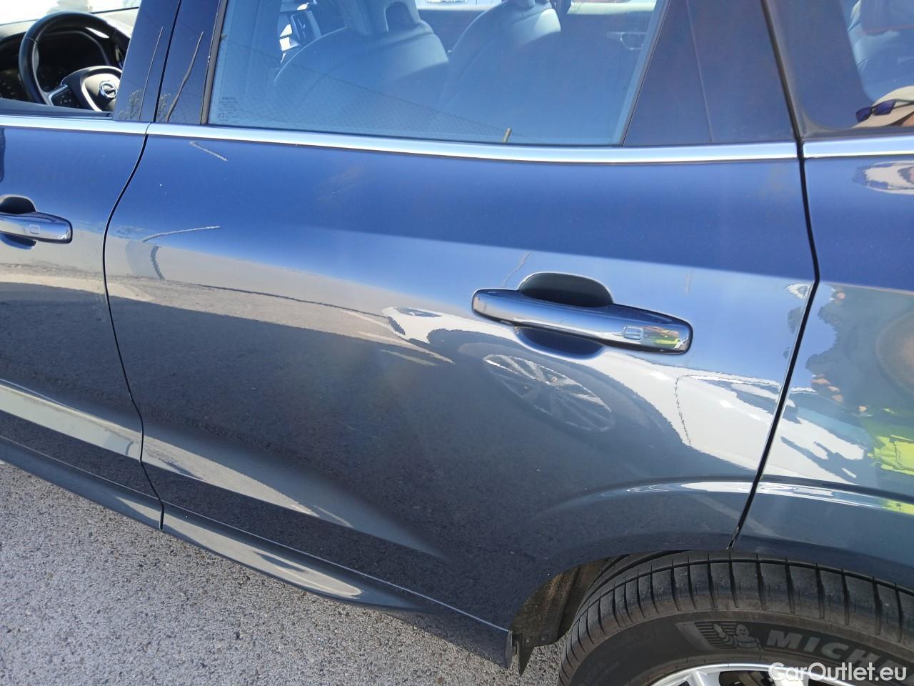  Volvo  XC60 VOLVO  / 2017 / 5P / todoterreno 2.0 D3 Momentum Pro #30