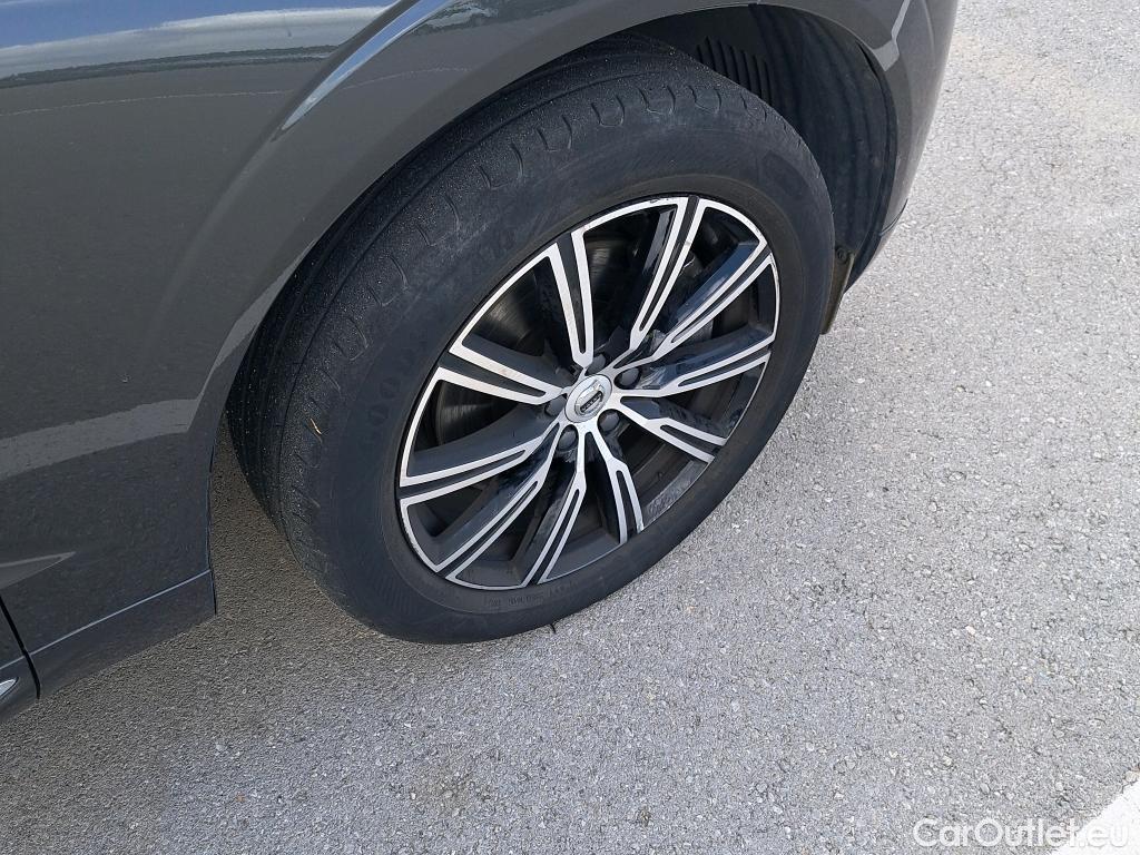  Volvo  XC60  Inscription AWD 2.0 D4 195CV AT8 E6dT #5