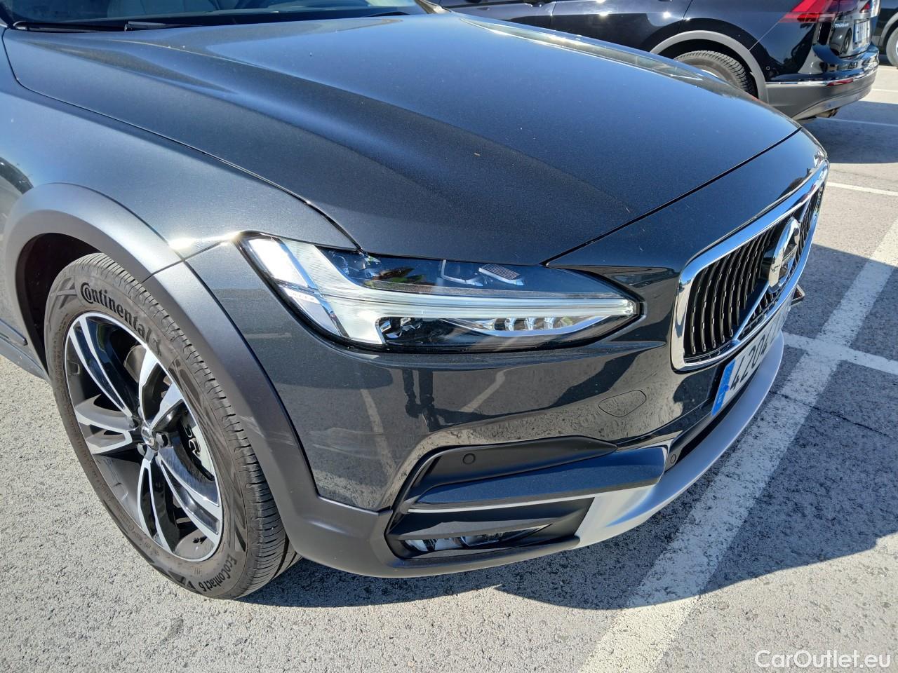  Volvo  V90  Cross Country Pro AWD 2.0 D5 235CV AT8 E6dT #15