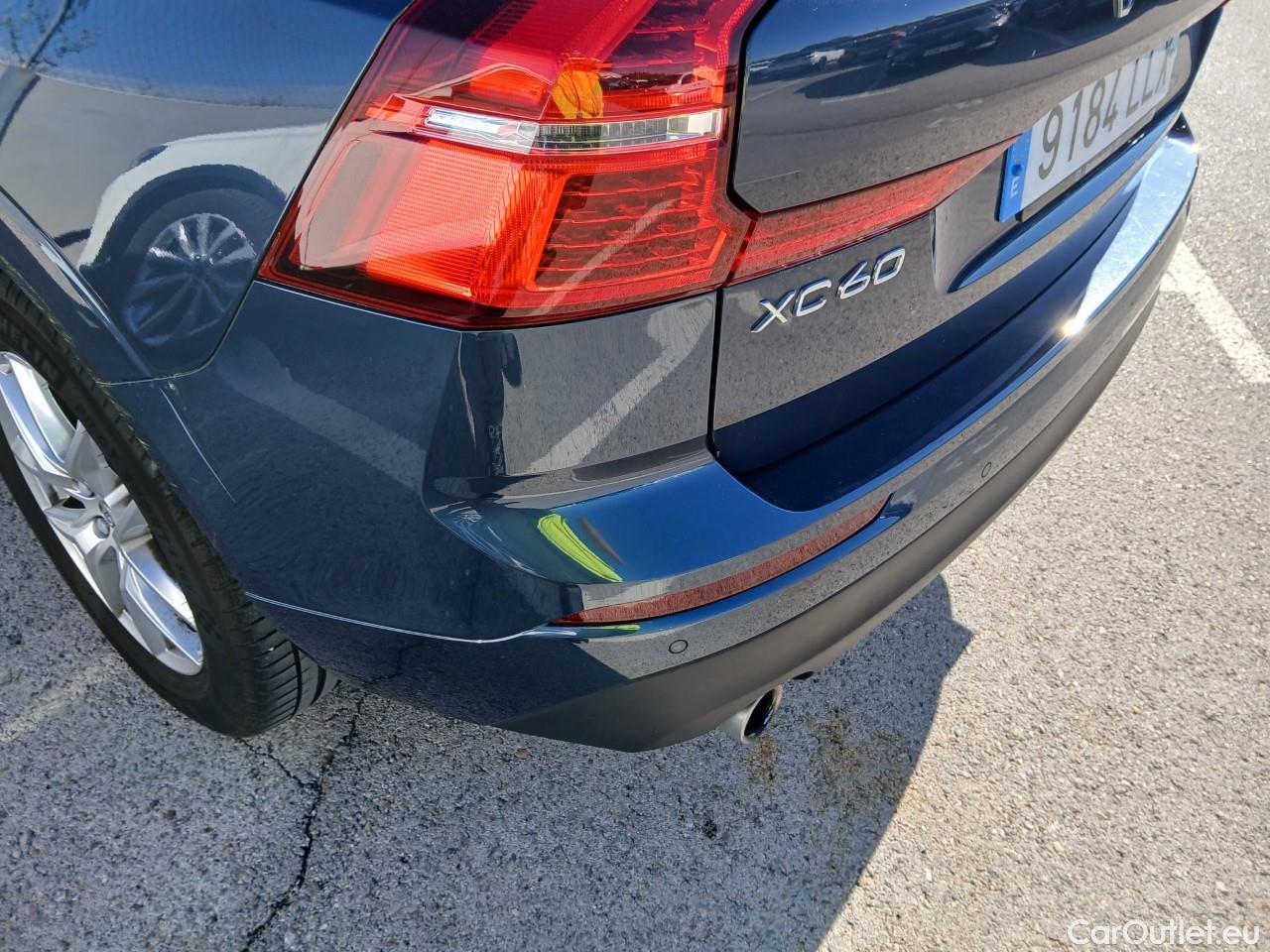  Volvo  XC60 VOLVO  / 2017 / 5P / todoterreno 2.0 D3 Momentum Pro #35