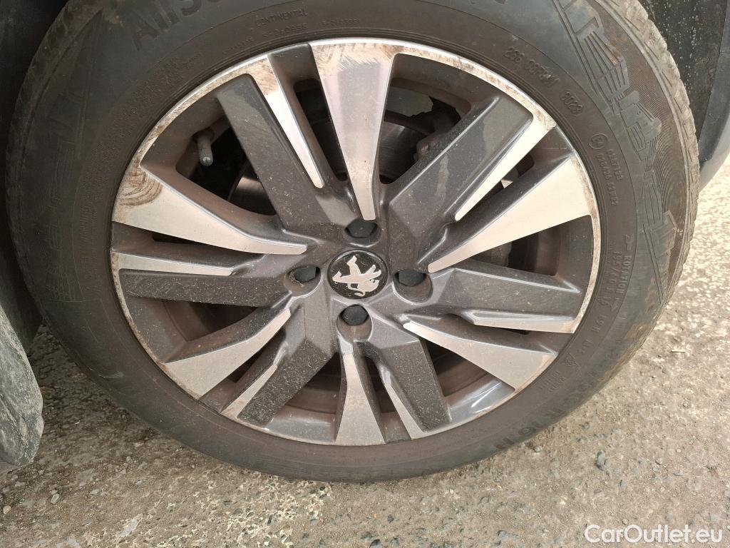  Peugeot  2008  Allure Business 1.2 PureTech 130CV BVM6 E6dT #14