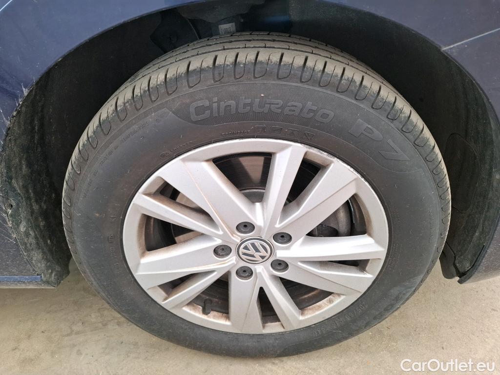  Volkswagen  Touran  IQ.Drive Start-Stop 2.0 TDI 115CV BVA7 E6dT #49
