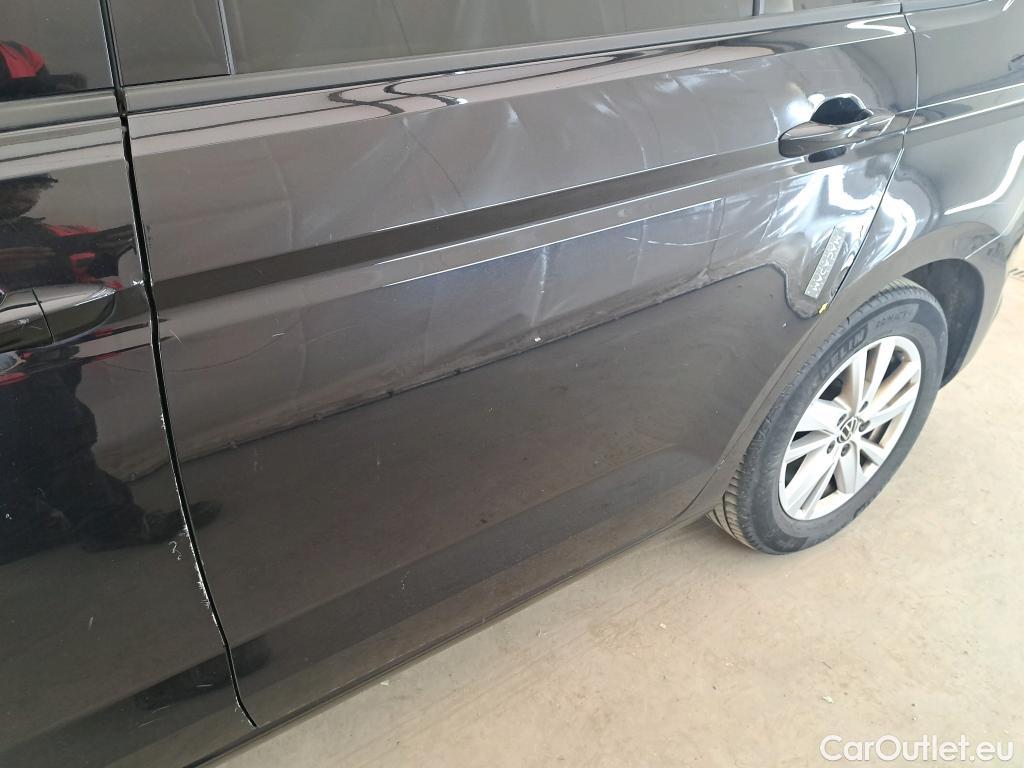  Volkswagen  Touran VOLKSWAGEN  / 2015 / 5P / monospace 1.5 TSI EVO DSG7 Lounge 7 pl #23