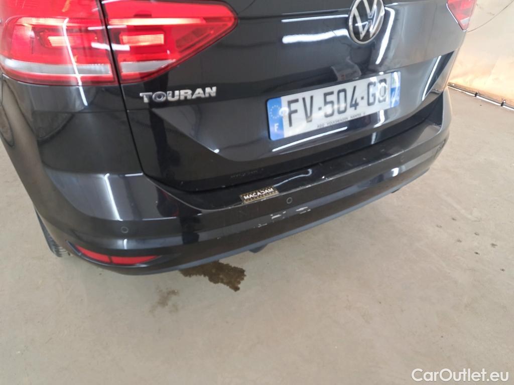  Volkswagen  Touran VOLKSWAGEN  / 2015 / 5P / monospace 1.5 TSI EVO DSG7 Lounge 7 pl #40