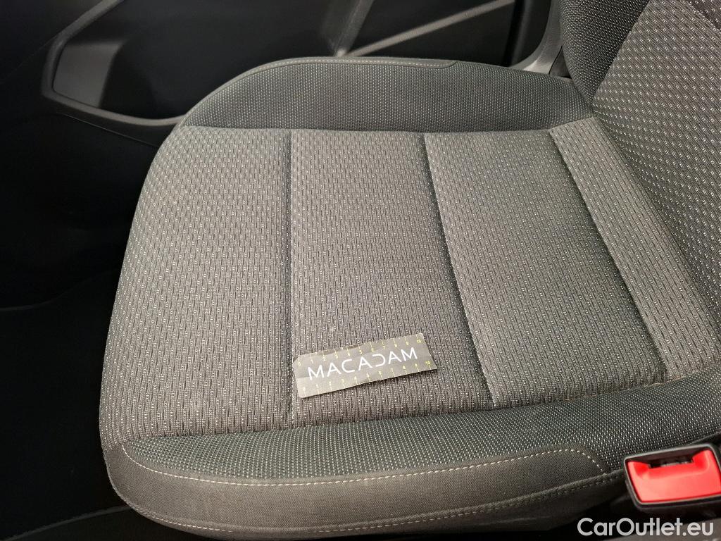  Volkswagen  Touran  Lounge Business BMT/Start-Stopp 2.0 TDI 150CV BVA7 E6d #13