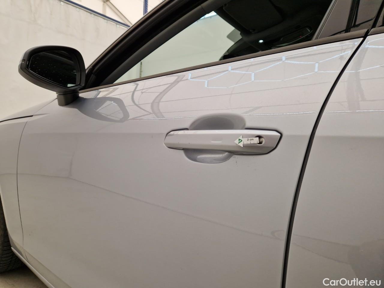  Audi  A4 40 TDI quattro S tronic #1