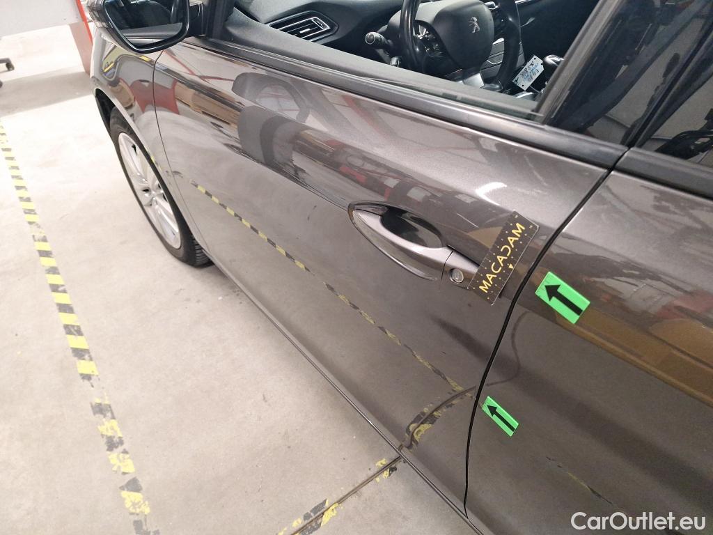  Peugeot  308 1.5 BlueHDi 130CP SW Active #17