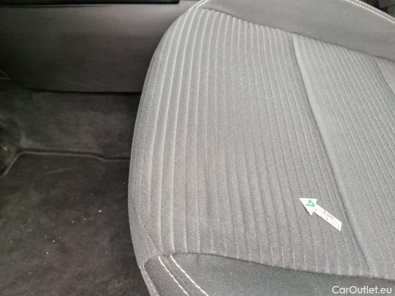  Ford  Kuga 1.5 EcoBlue 120CP Titanium A8 #45