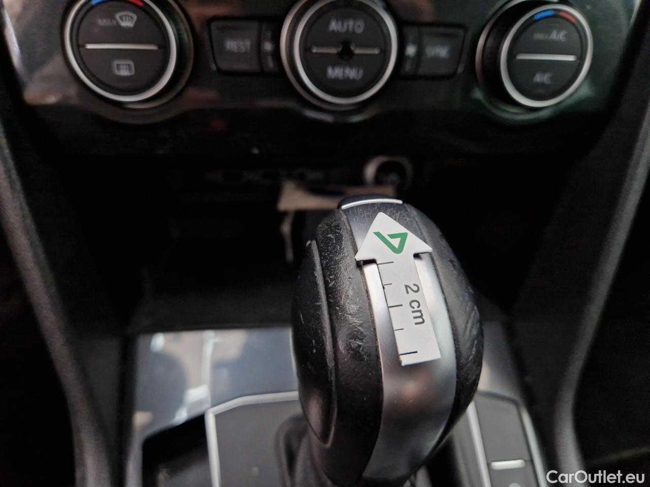  Volkswagen  Tiguan 2.0 TDI 150CP Comfortline DSG #58