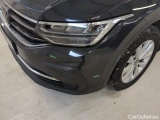  Volkswagen  Tiguan Volkswagen  2.0 TDI SCR 150KM DSG 7 Life 5d #50