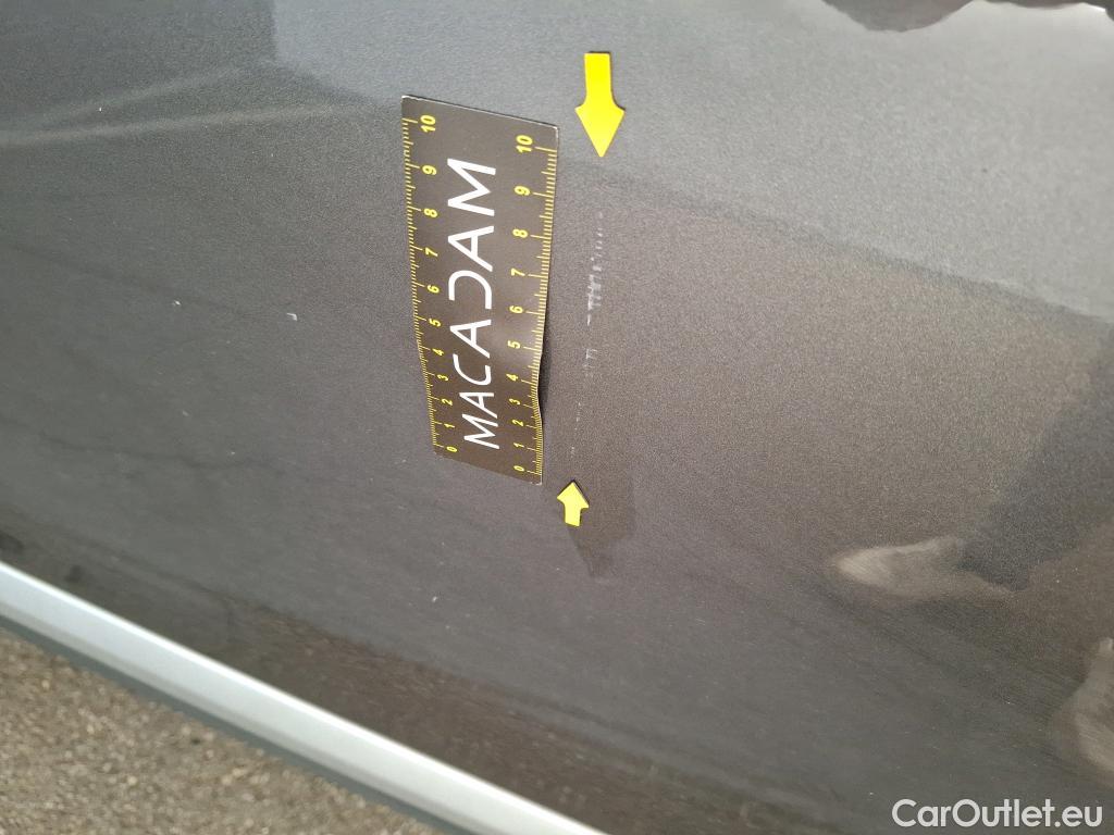  Peugeot  2008  Allure 1.5 HDi 130CV BVA8 E6d #22