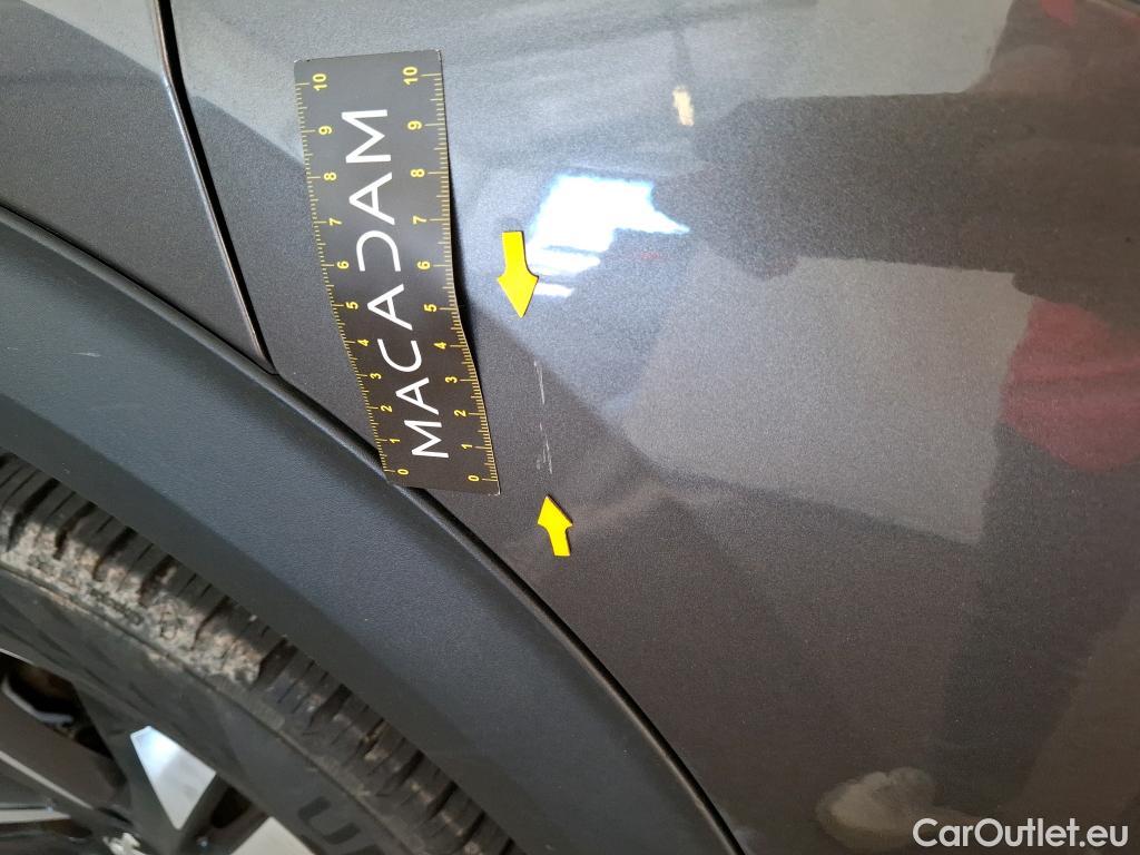  Peugeot  2008  Allure 1.5 HDi 130CV BVA8 E6d #24