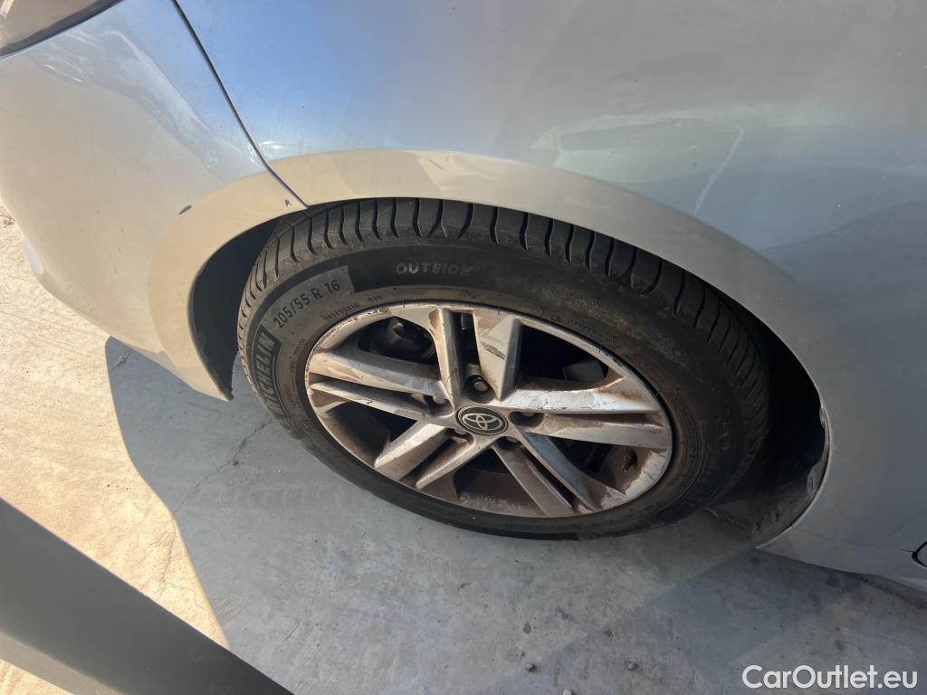  Toyota  Corolla TOYOTA  1.8 125H ACTIVE TECH E-CVT #10